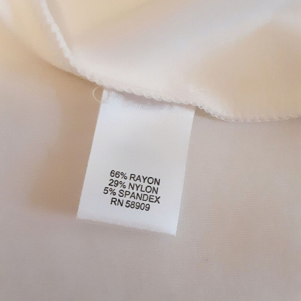 Gianni Bini White Dress with Ruffle. Size M NB - Picture 4 of 5